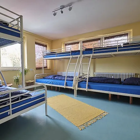 Begacamp Kanustation & Seminarhaus * باد سالزفلن