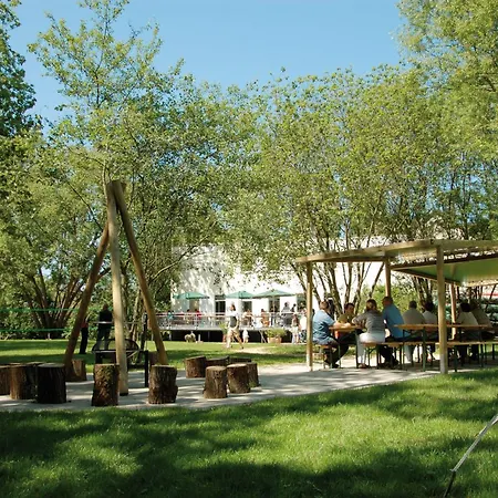 بيت للعطل Begacamp Kanustation & Seminarhaus باد سالزفلن